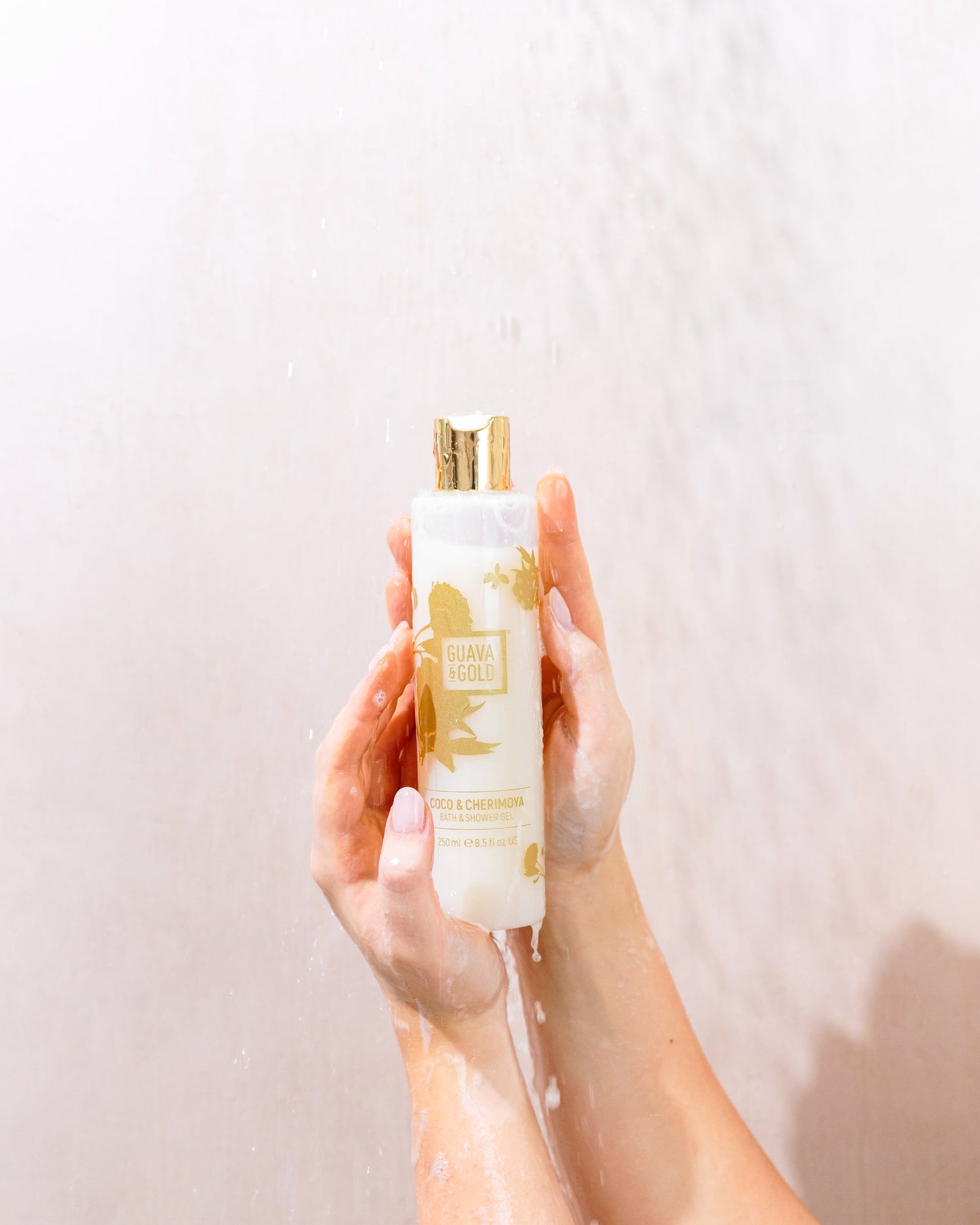 Coco & Cherimoya Bath & Shower Gel - enara wellness