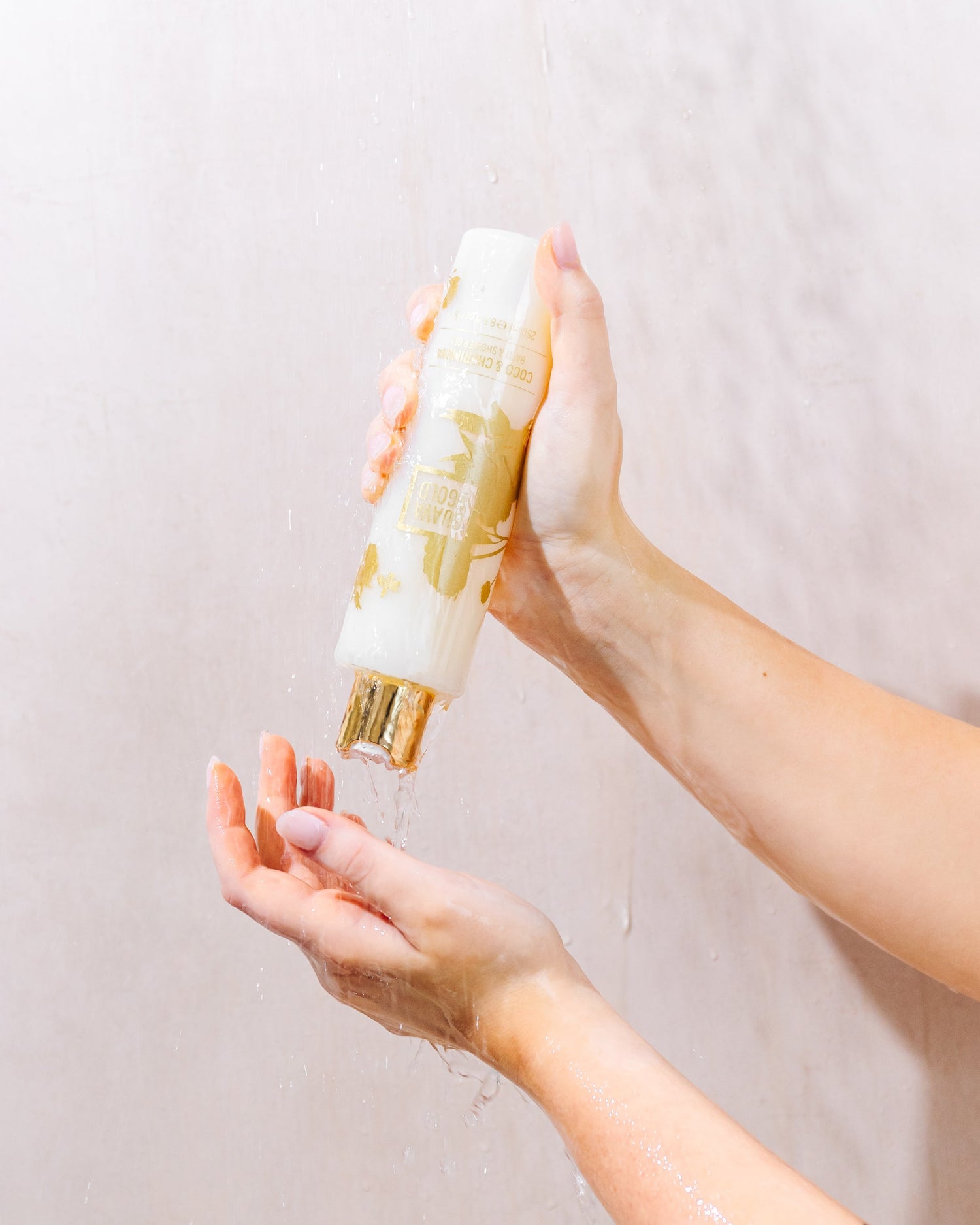 Coco & Cherimoya Bath & Shower Gel - enara wellness