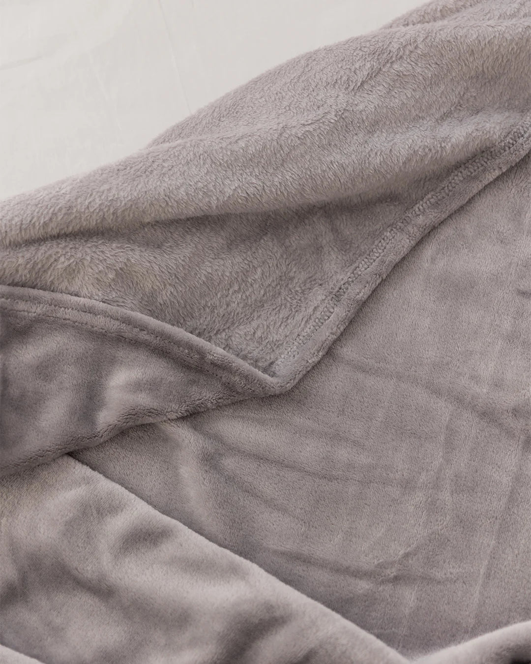 TV Blanket - Elsey & Essie