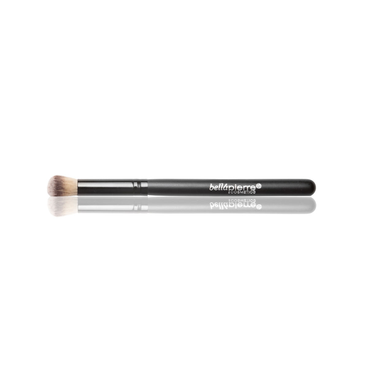 bellapierre Blending Brush. Ideal for Applying and Blending Eyeshadow in the Crease of the Eyelid. Made with high quality synthetic fibers. TrueSkinity