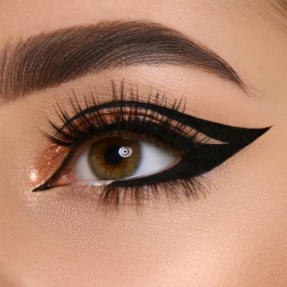bellapierre Liquid Eyeliner. Mineral-based. Quick-drying, Wax-based Blend Delivers a Flawlessly Matte Finish. Long-lasting. TrueSkinity