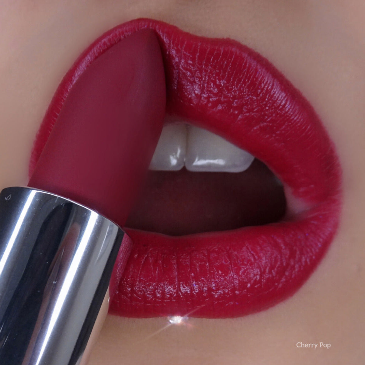 bellapierre Mineral Lipstick. All natural with mineral pigments, iron oxides and Vitamin C & Vitamin E for luscious, flawless lips.