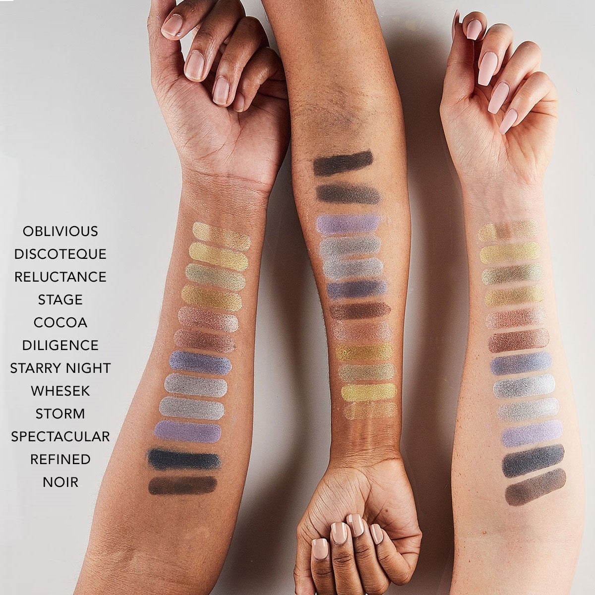 bellapierre Shimmer Powder. Made with Pure Mica Powder. Multi-application: Eye Shadow, Cream Eye Shadow, Blush, Eye Liner, Lip Color, Nail Polish, Tinted Mascara, Bronzer. TrueSkinity